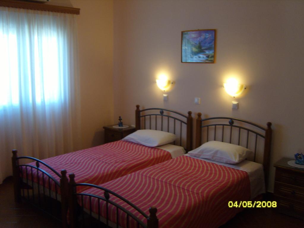 Elisabeth Villas Kerveli Habitación foto